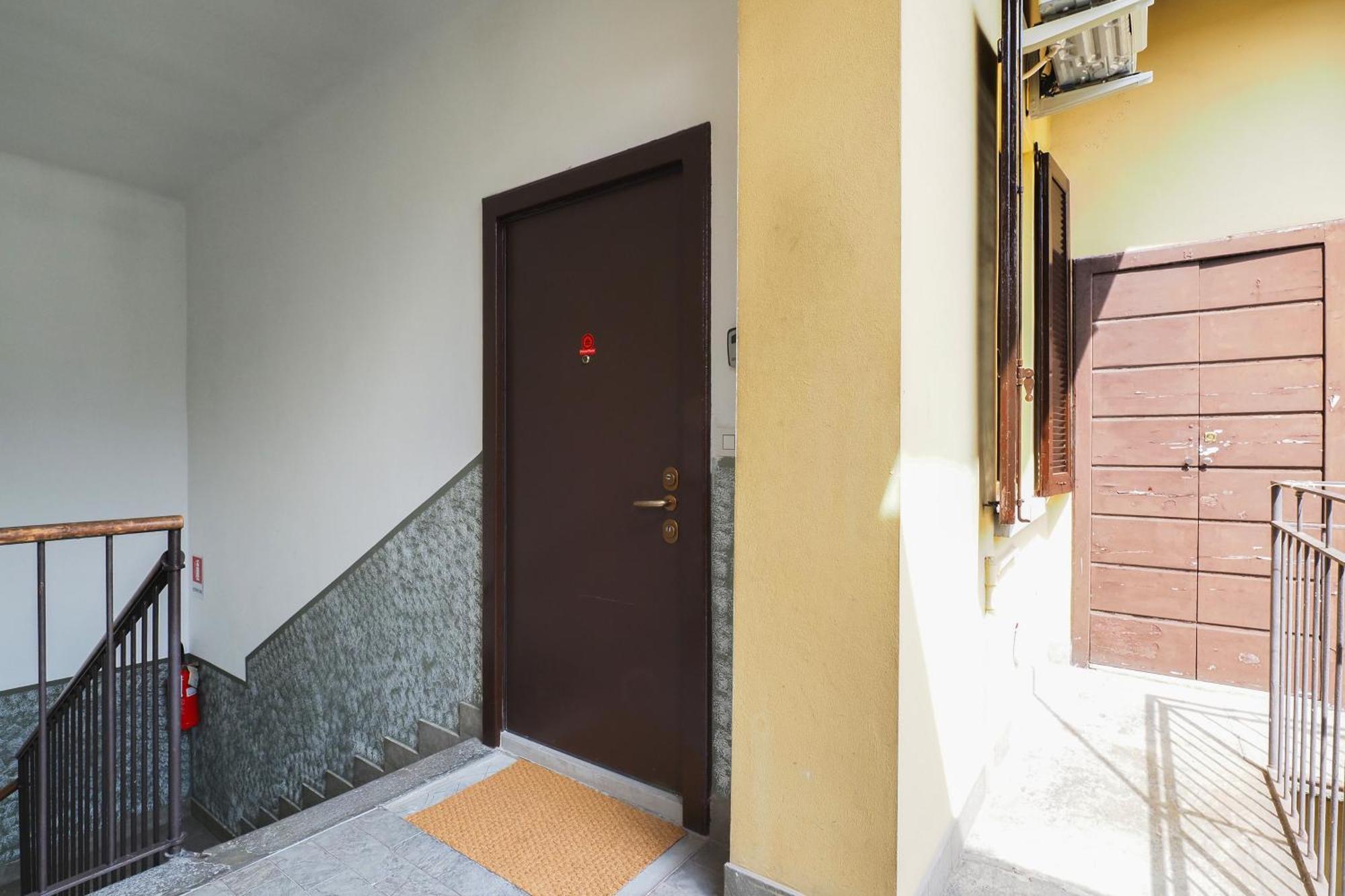 Primopiano - Rosmini Lägenhet Milano Exteriör bild