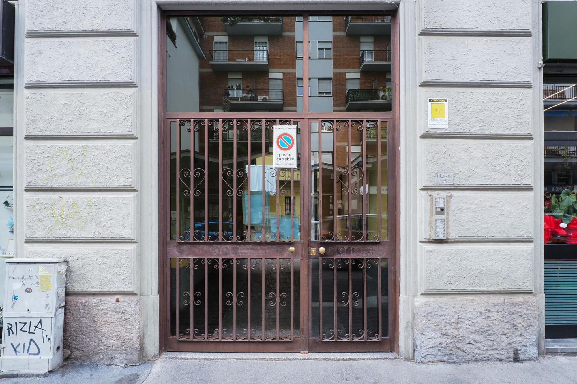 Primopiano - Rosmini Lägenhet Milano Exteriör bild