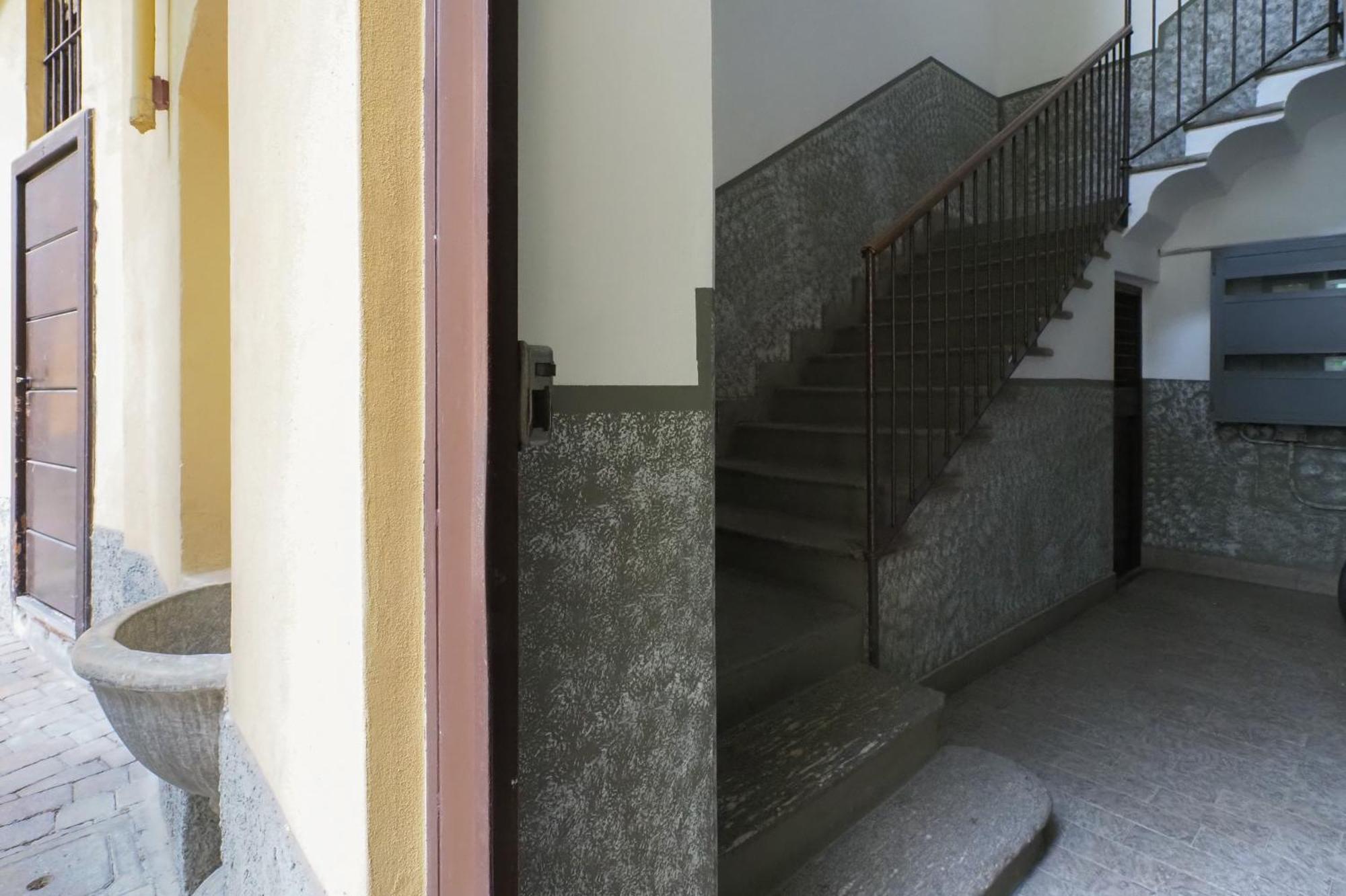 Primopiano - Rosmini Lägenhet Milano Exteriör bild